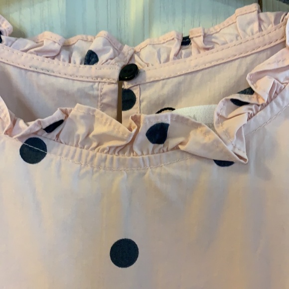 4/$25 Zara NWOT pink polka dot blouse - Picture 2 of 7